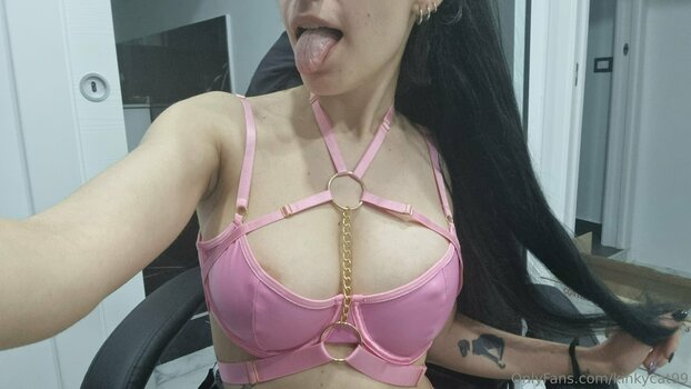 kinkycat99 / francescadiamante_ Nude Leaks OnlyFans Photo 21