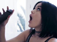 Slender Asian thirsty for BBC - XEmpire