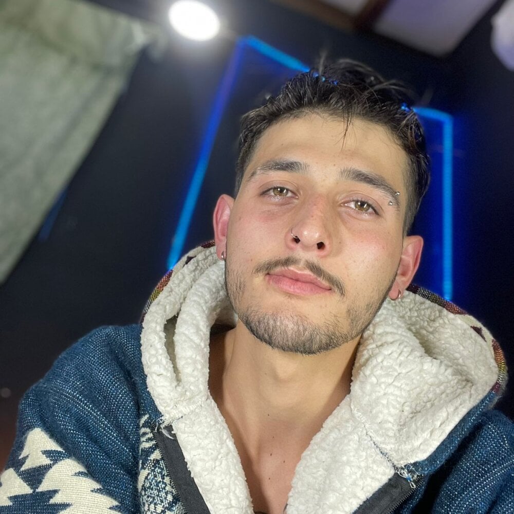 alejo-323