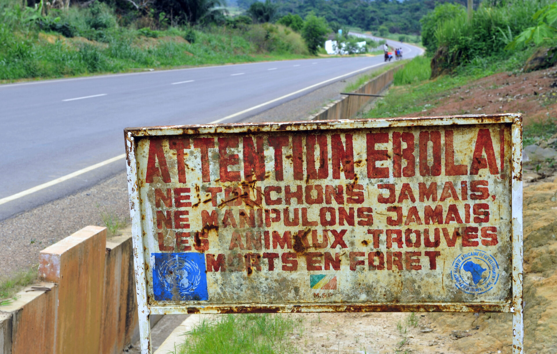 ID 45741370 | Ebola © Sergey Uryadnikov | Dreamstime.com